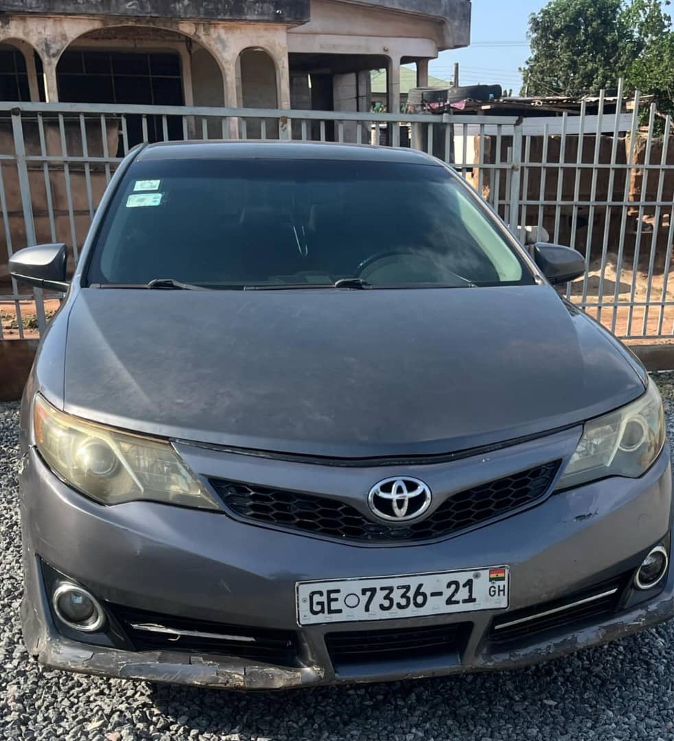 TOYOTA CAMRY 2014