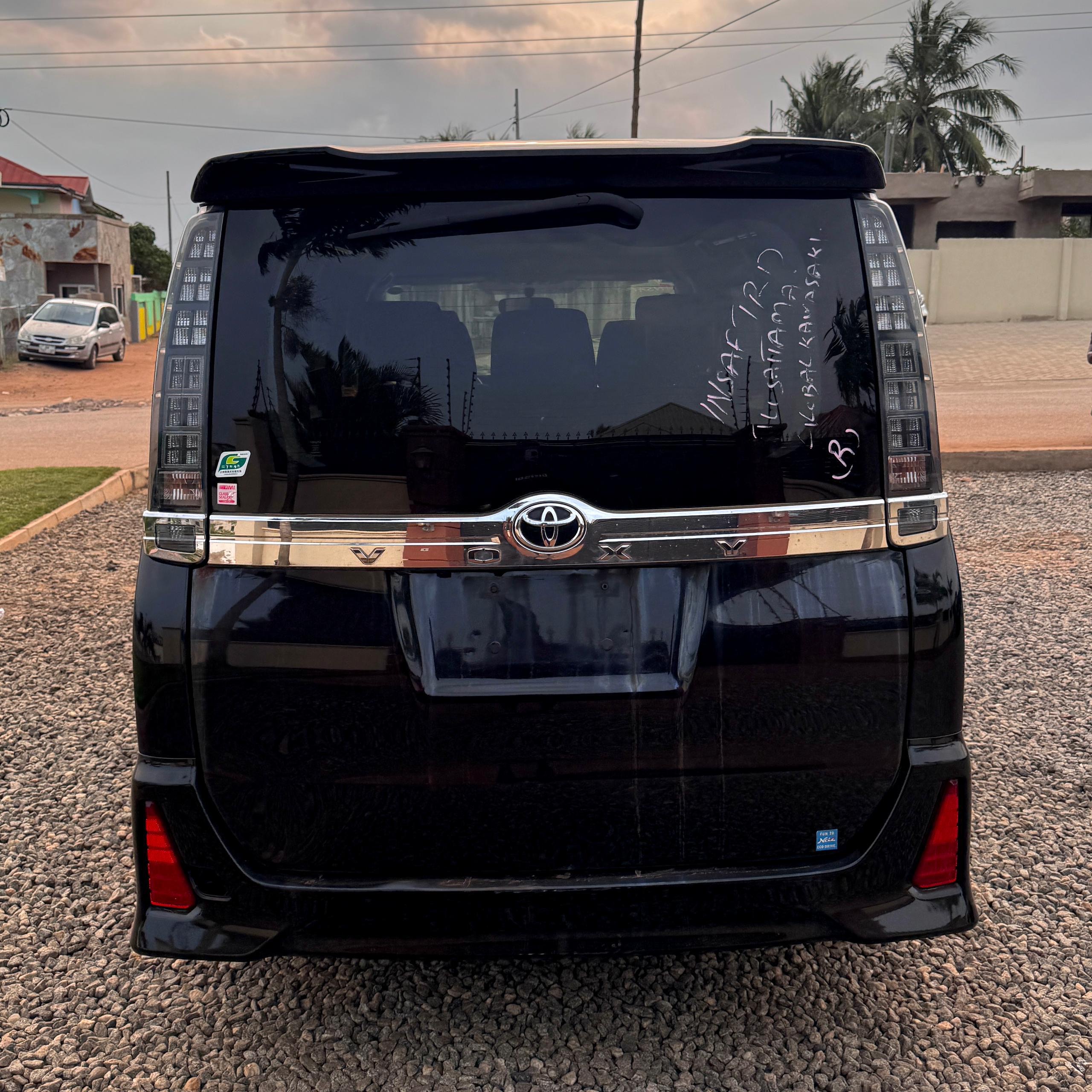 Toyota Voxy2015 Model